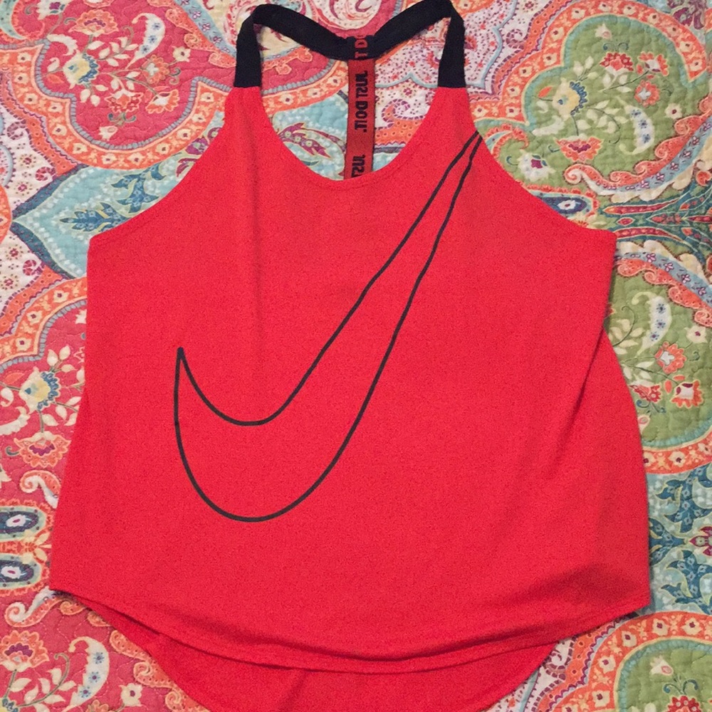 Nike tank!